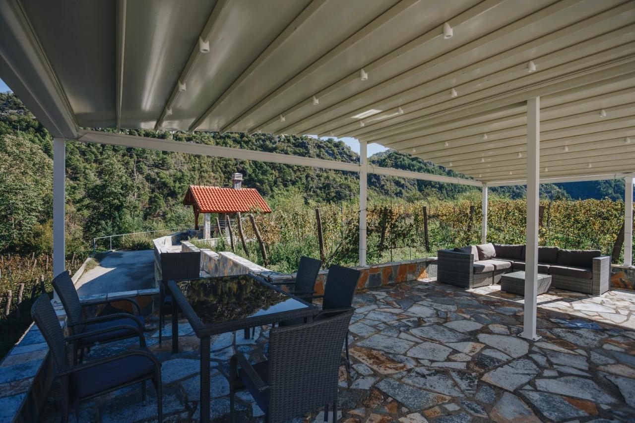 Eco Winery Lipovac Apartments Cetinje Exterior photo